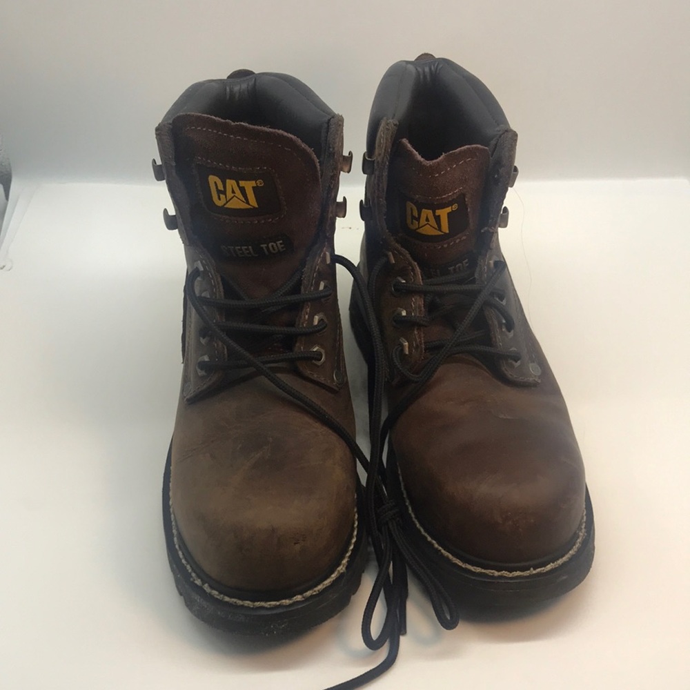 Caterpillar Men's Second Shift Work Boot Size 7 Gem